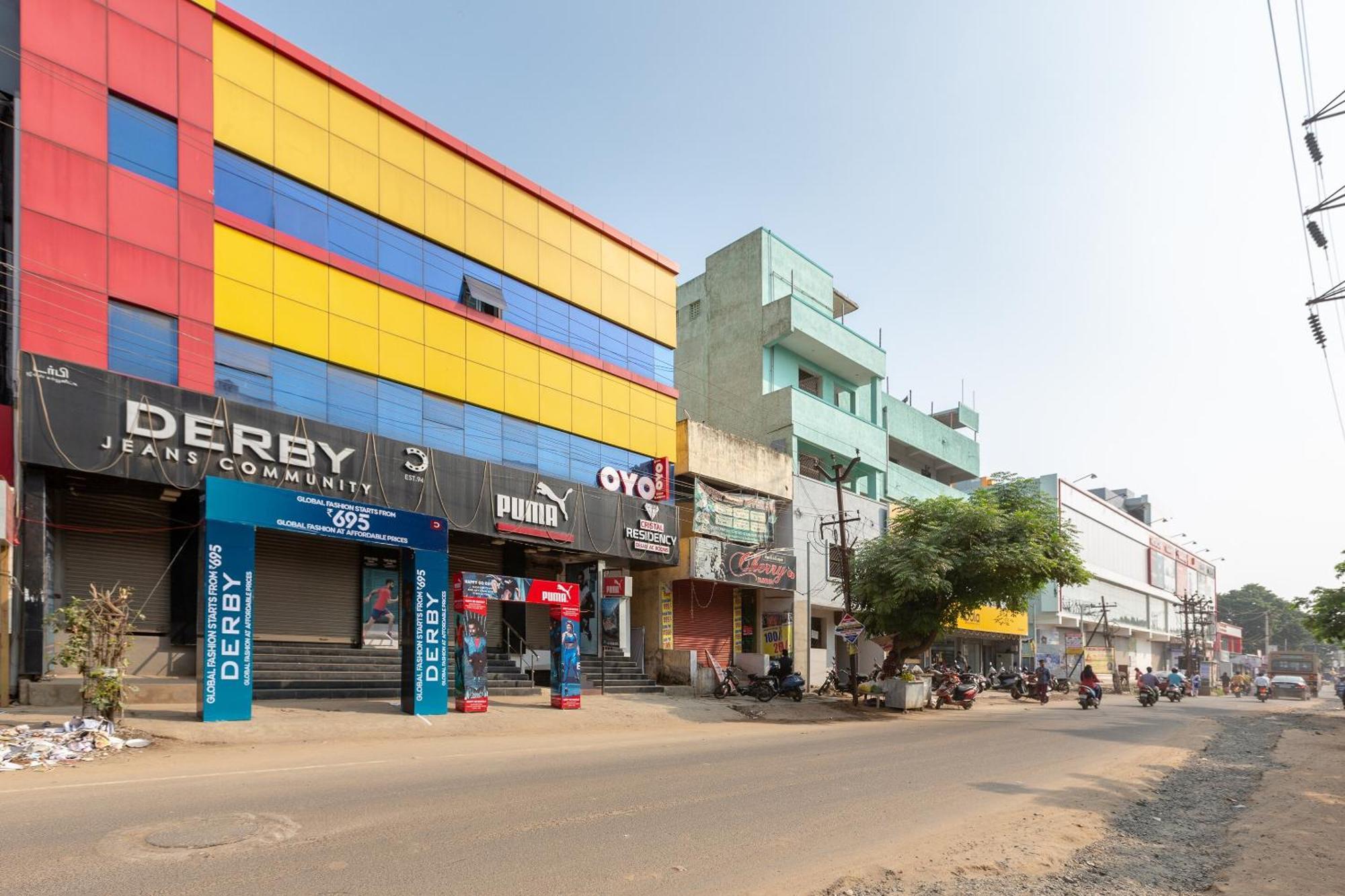 Oyo 19396 Cristal Residency Hotel Chennai Exterior photo